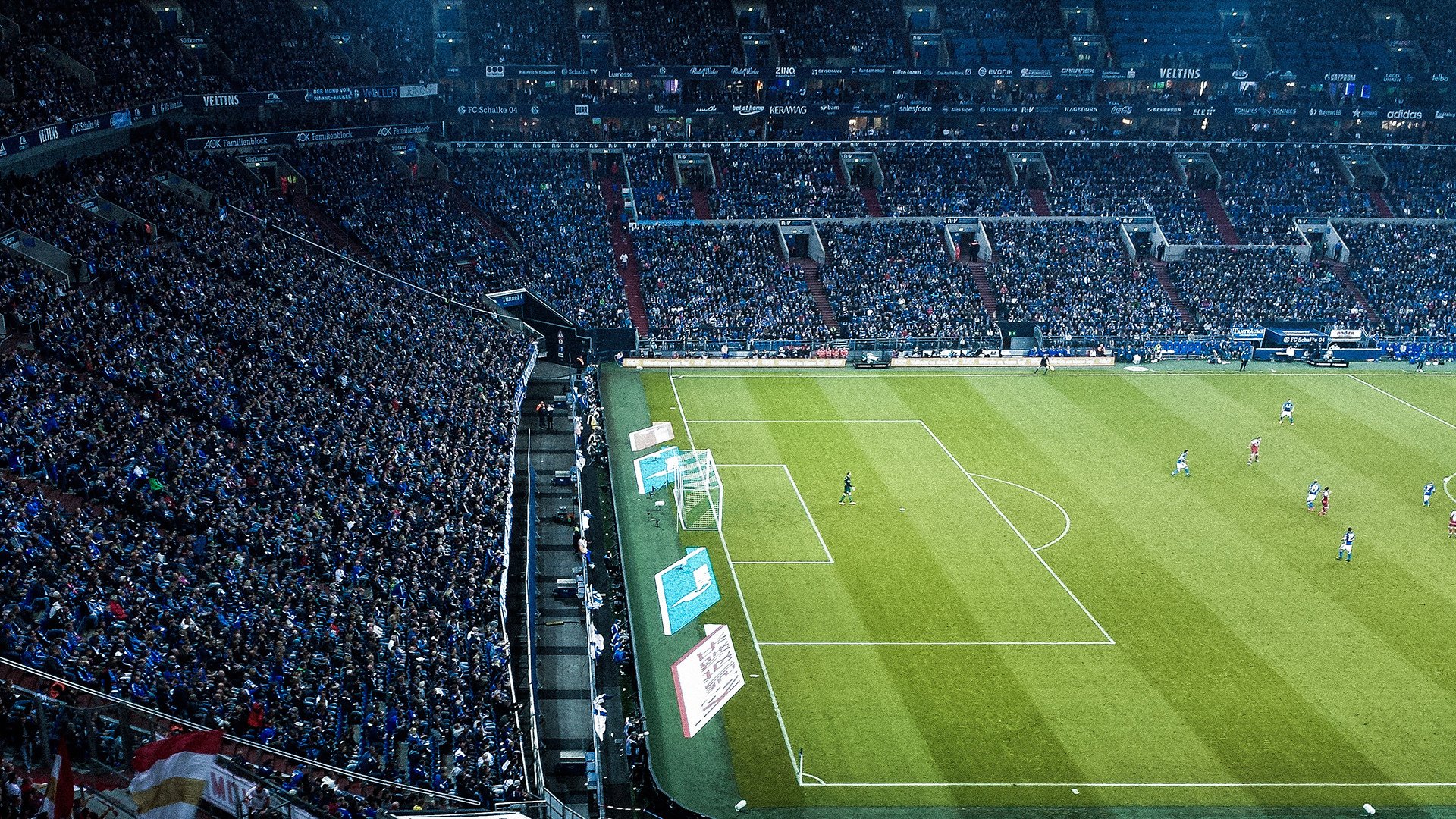 开云体育移动版-德甲：多特在最后5分钟破门逆转对手，追赶拜仁压力不断，多特德乙